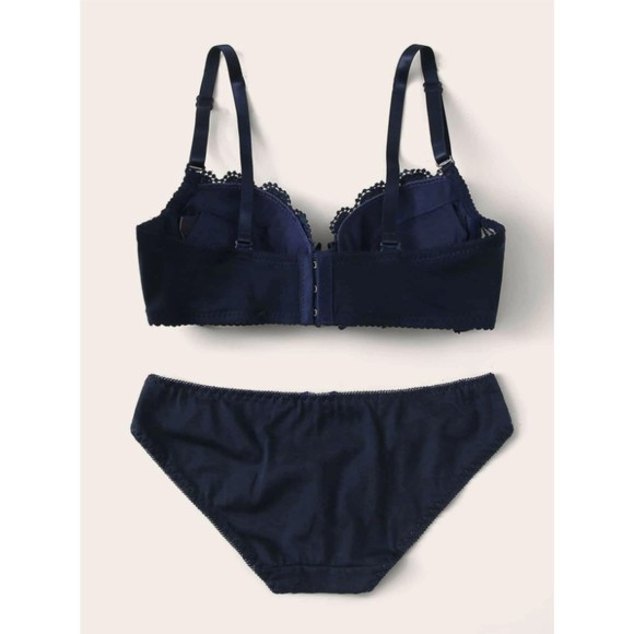 Size 10 Large Navy Blue Crochet Trim Underwire Lingerie Set - Picture 2 of 5
